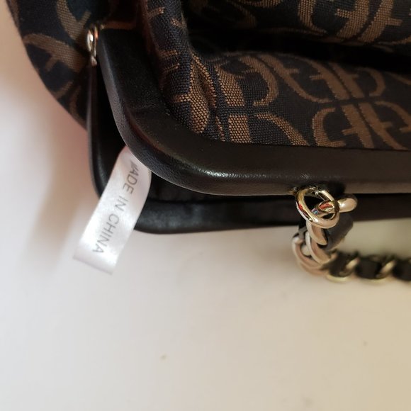 Fossil Initial Handbag with Kiss Lock and Leather Chain Strap - Picture 8 of 11